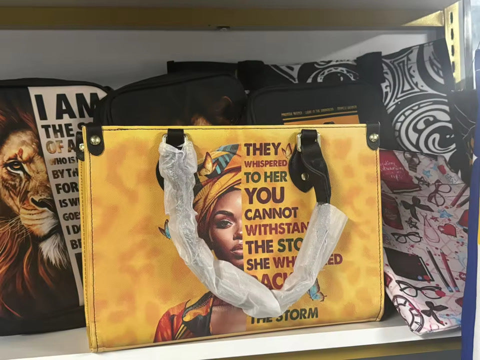 Sac à main “NUBIA” – L’Essence de la Reine